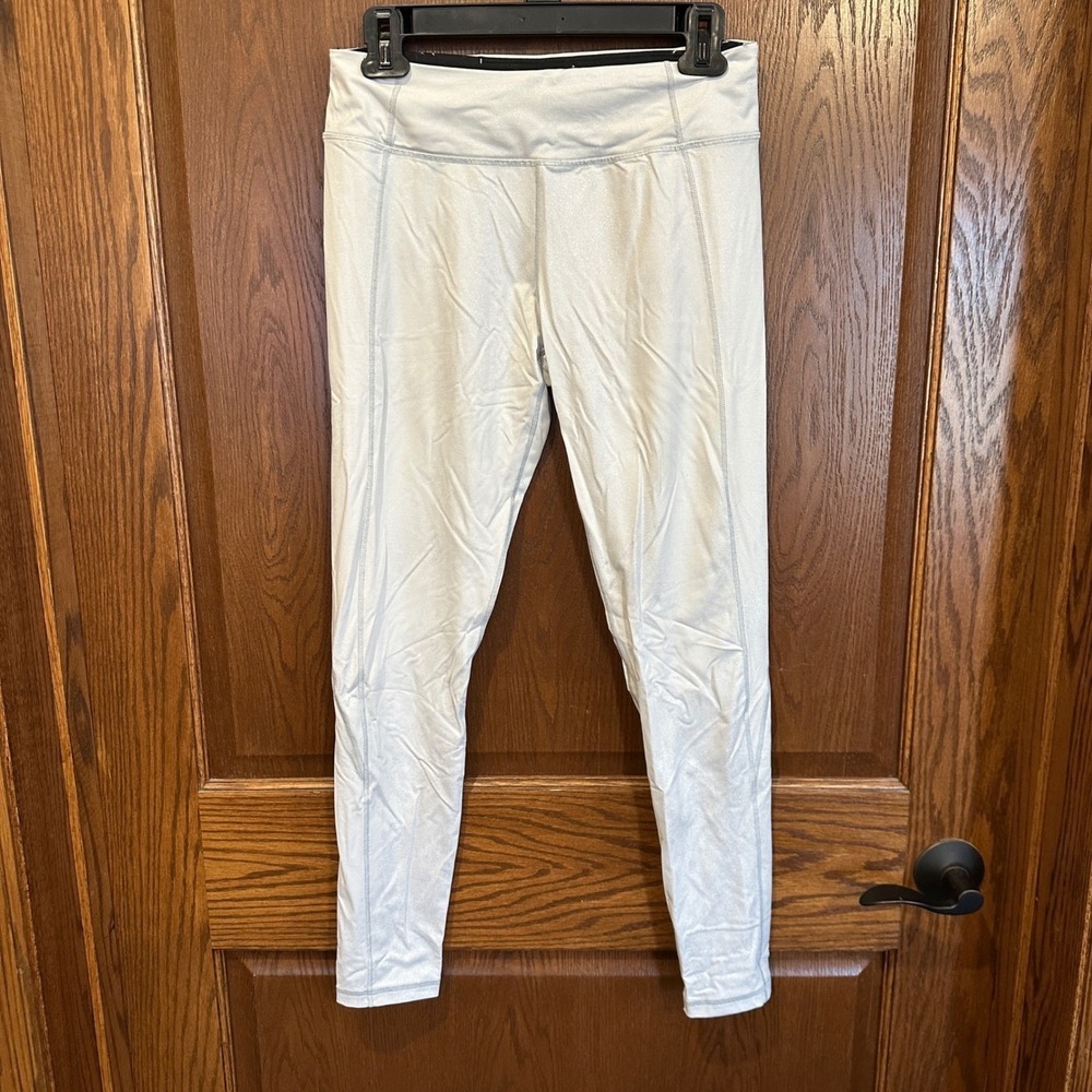 Victoria Sport Knockout Shiny Sparkle Leggings Black‎ Size M